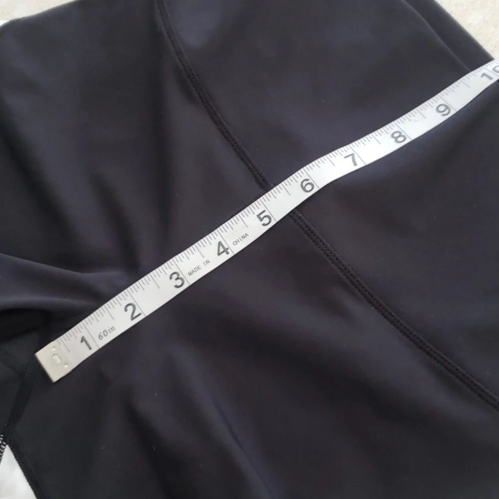 High rise mesh leggings- much Like the popular brand. small - Picture 5 of 10